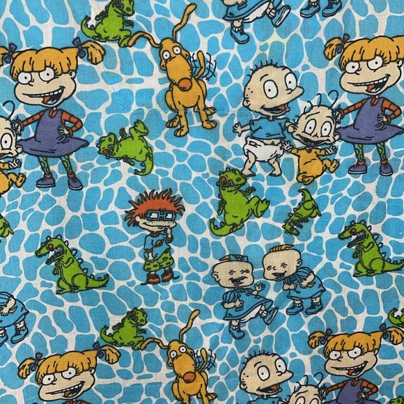 Women’s size small Nickelodeon scrub top - Picture 7 of 7